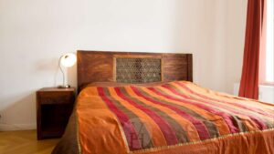 Schlafzimmer 1