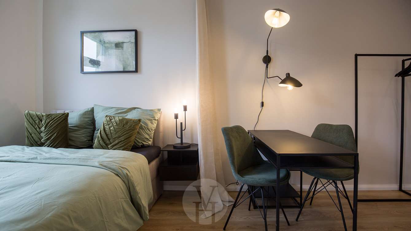 Schlafen/Essen/Arbeiten