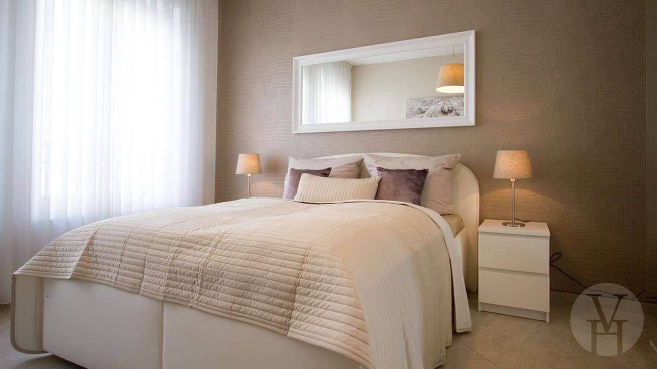 2. Schlafzimmer