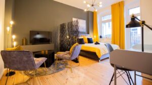 kombiniertes Wohn-/Schlafzimmer